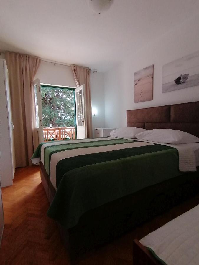 Apartment Borovi With Terrace And Parking Podaca Exterior foto